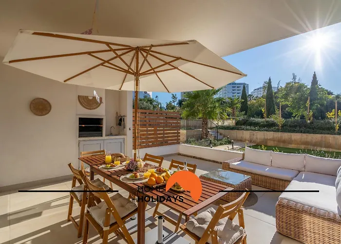 #264 Pool & Garden * Albufeira