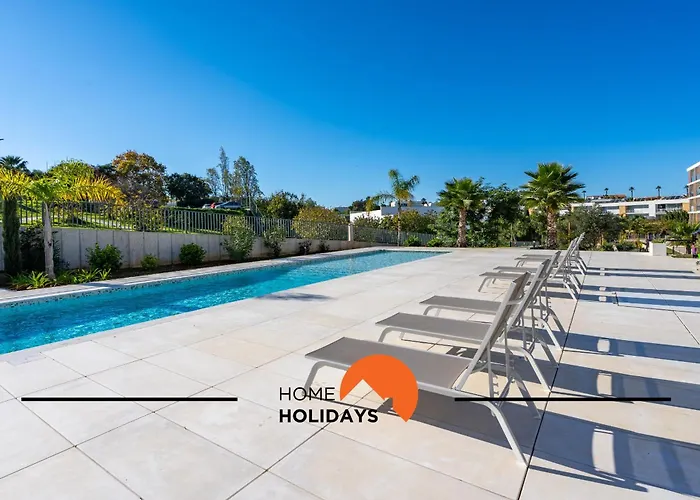 #264 Pool & Garden *