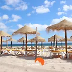 #264 Pool & Garden شقة *