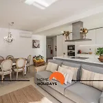 #264 Pool & Garden شقة