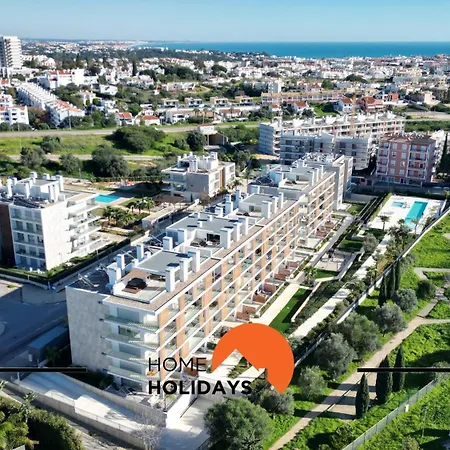 #264 C04 By Holidays Apartment *