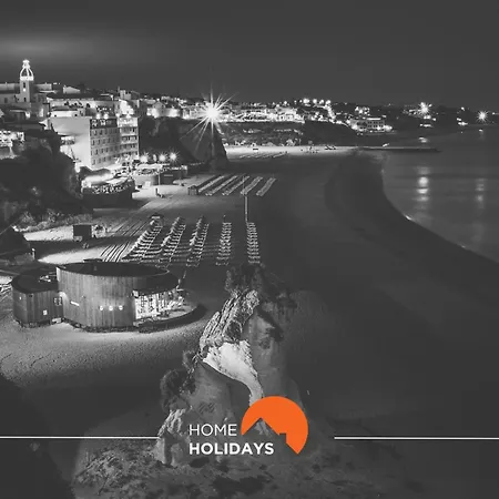 #264 C04 By Holidays